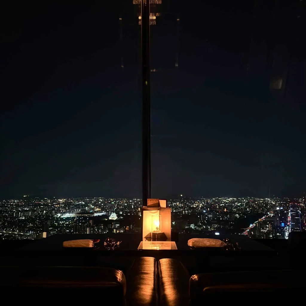 【名駅徒歩5分】地上180mの夜景と楽しむ、特別な記念日ディナー